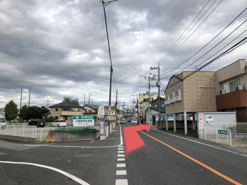 ヤオヒロ東店駐車場